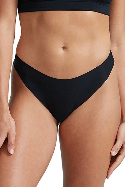 Commando Butter Mid Rise Thong - Black - source image 39123