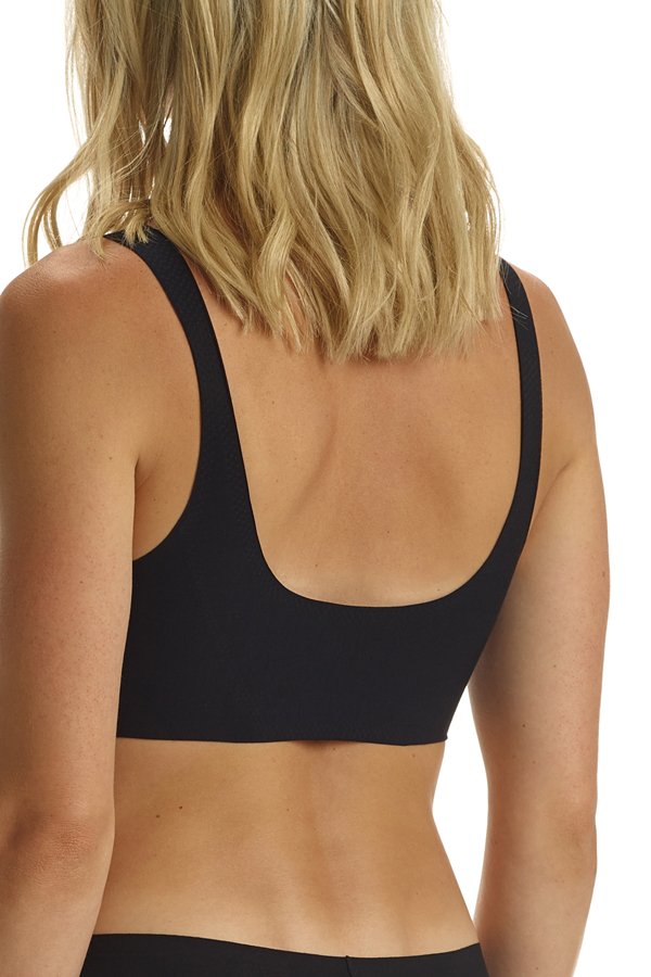 Commando Butter Soft-Support Bralette - Black - source image 57001