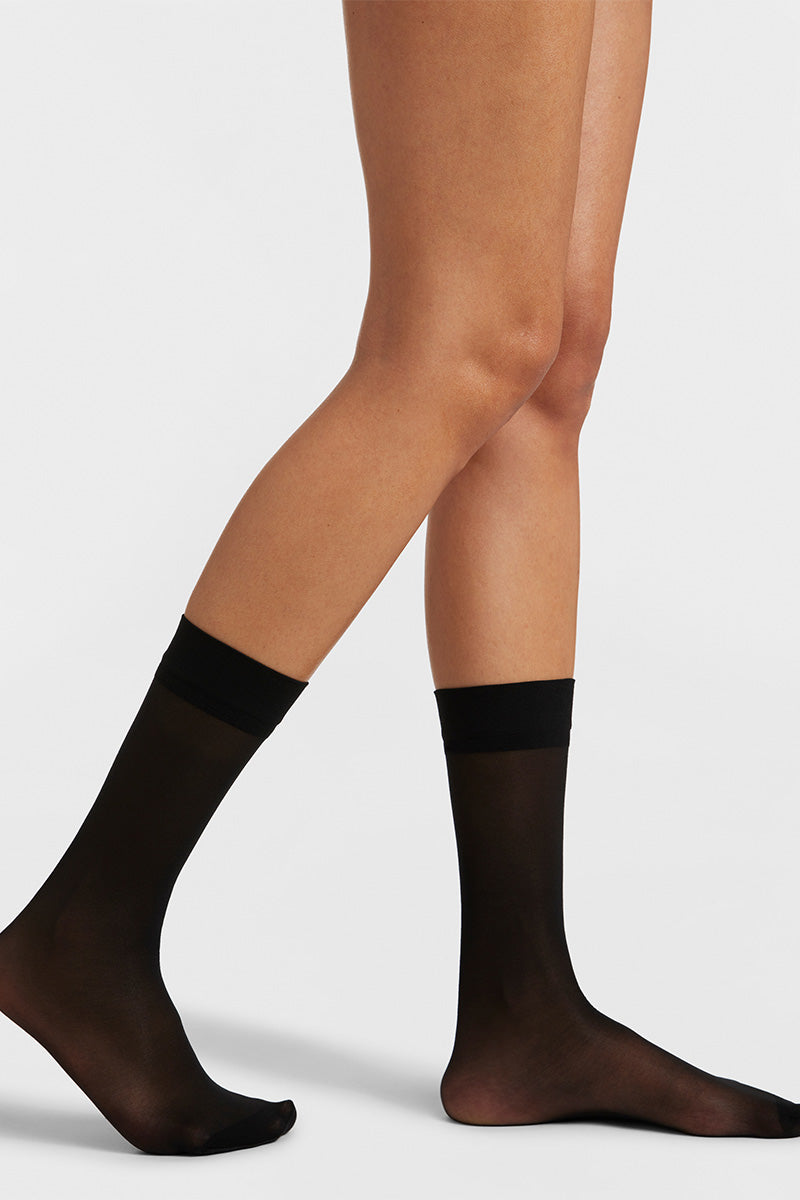 Commando Essential Sheer Trouser Socks