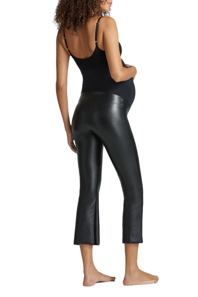 Commando Faux Leather Maternity Cropped Flare - Black - source image 61586
