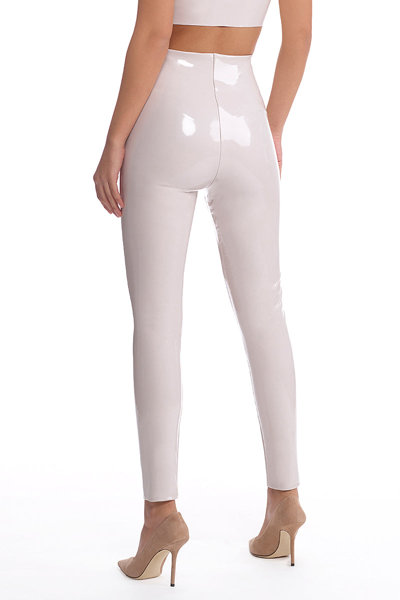 Commando Faux Patent Leather Legging - Porcelain - source image 58673