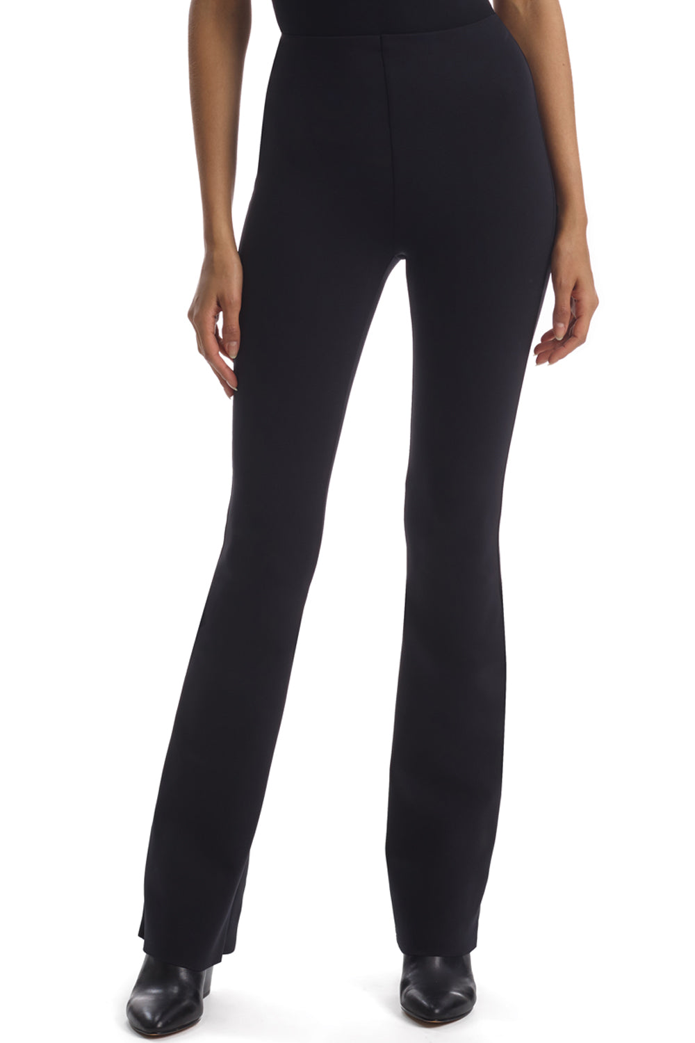 Commando Neoprene Flared Legging - Black - source image 57049