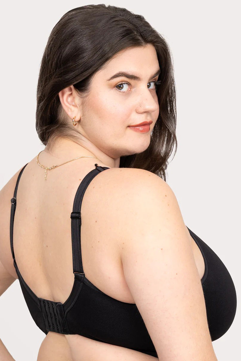 Curvy Couture Smooth Seamless Support Wireless Bra