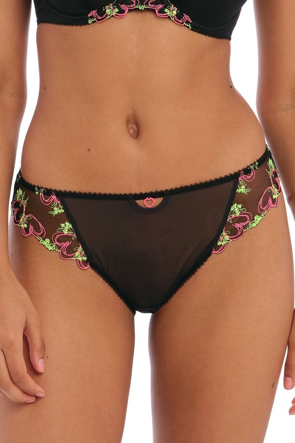 Freya Loveland Brief