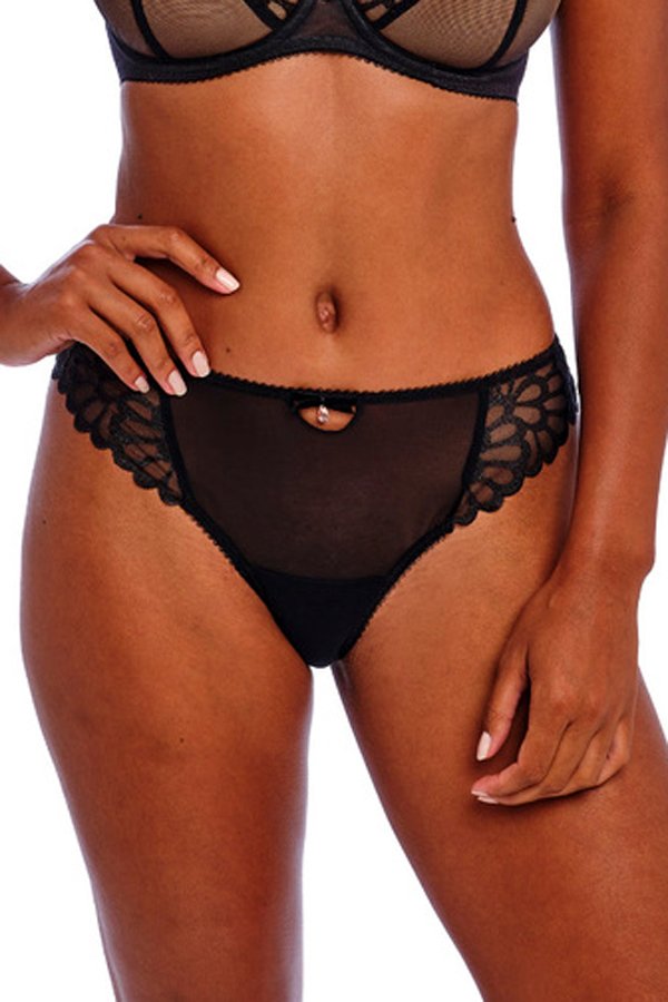 Freya Loveland Brief