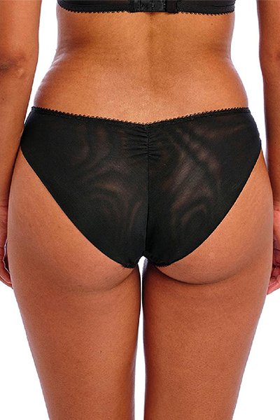 Freya Loveland Brief