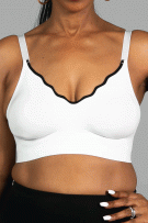 Rhonda Shear Invisible Edge Scalloped Neckline Bra - White/Black - source image 73341