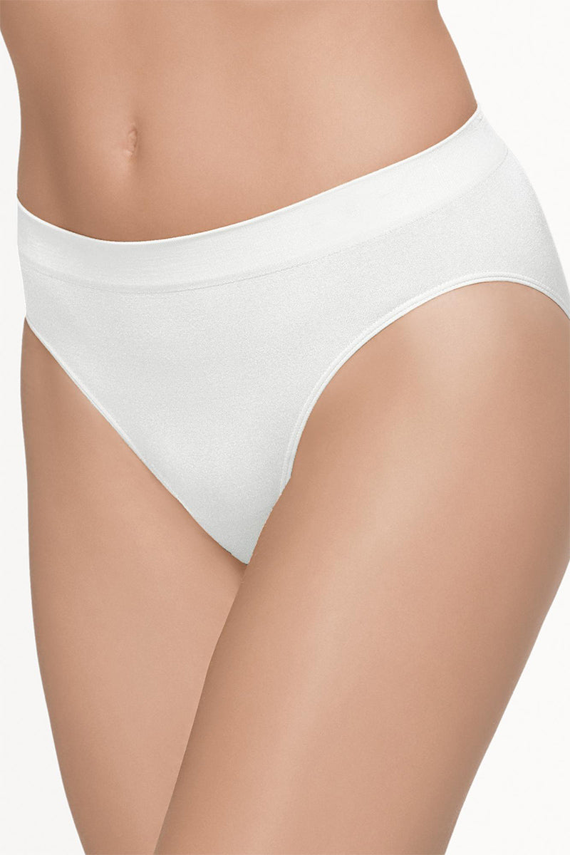 Wacoal B-Smooth® Seamless Hi-Cut - White - source image 62110