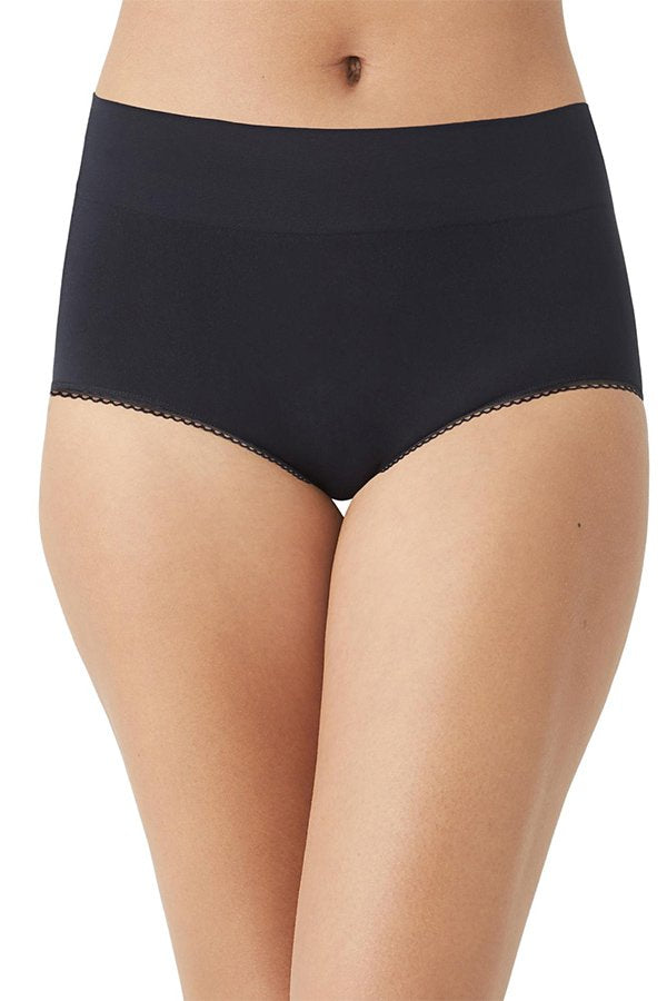 Wacoal Feeling Flexible Brief - Black - source image 63131